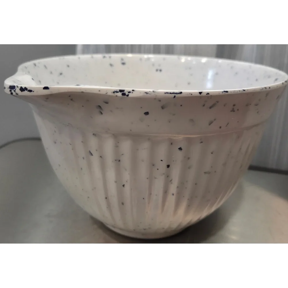 Cynthia Rowwey Shabby Chic Melamine Mixing Bowl White Blue Speckled Pour Spout